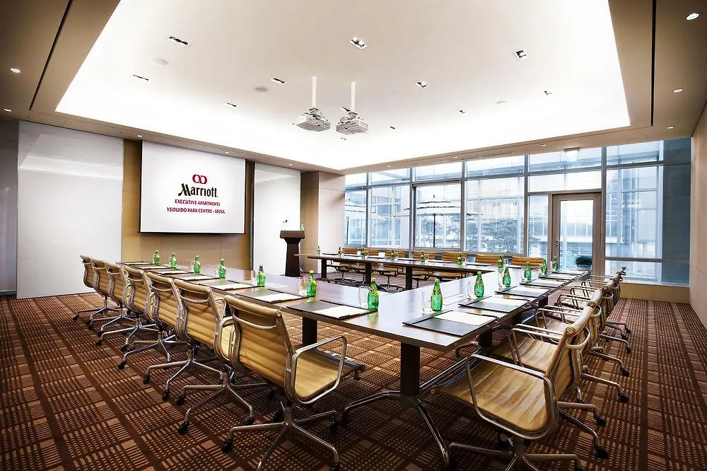 Marriott Executive Apartment Seúl 5*,