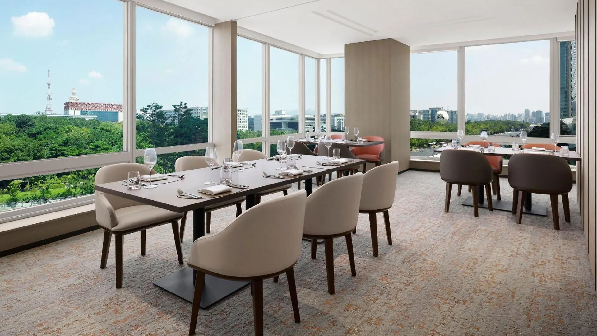 Marriott Executive Apartment Seúl 5*,